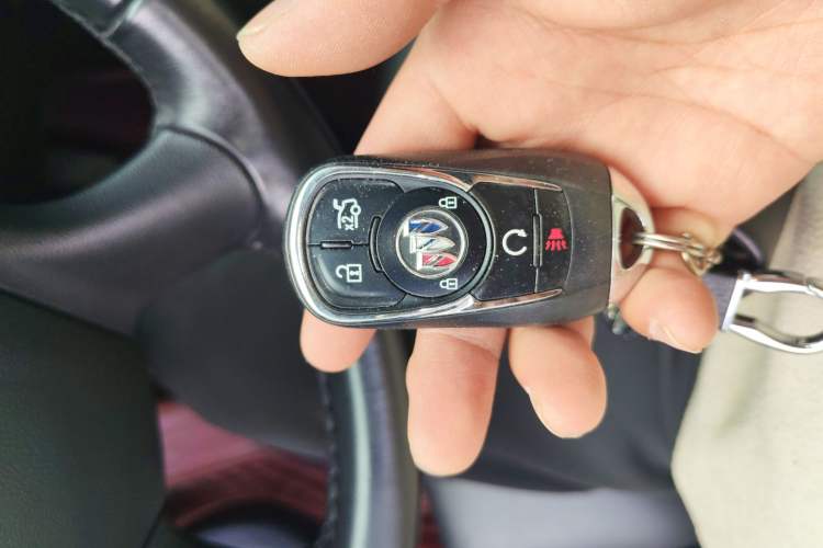 Used Buick LaCrosse 2021 652T Luxury Model
