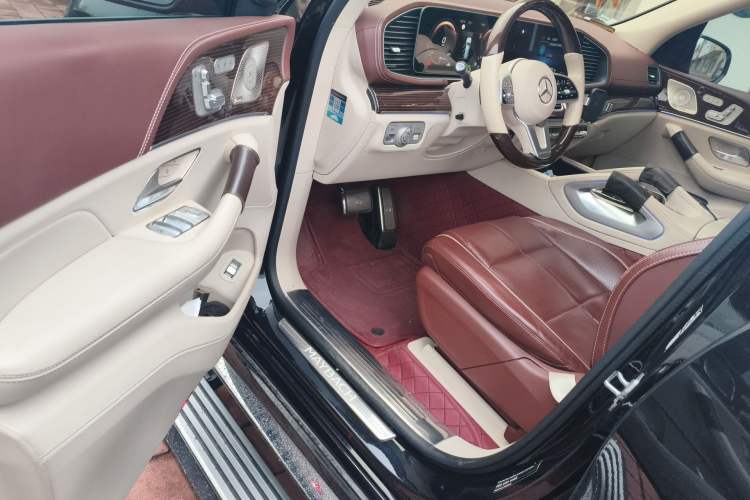 Used Mercedes-Benz Maybach GLS 2021 GLS 480 4MATIC Driver Seat