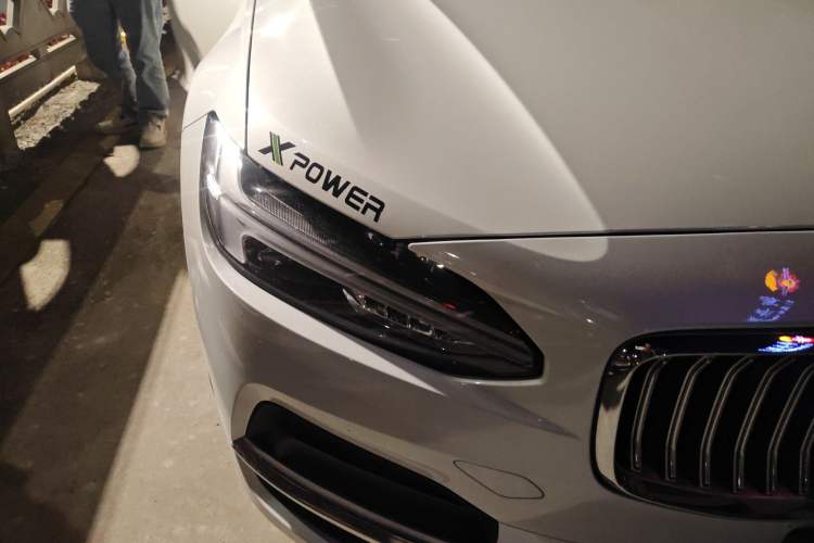 Used Volvo S90 2023 B5 Zhiyuan Luxury Edition
