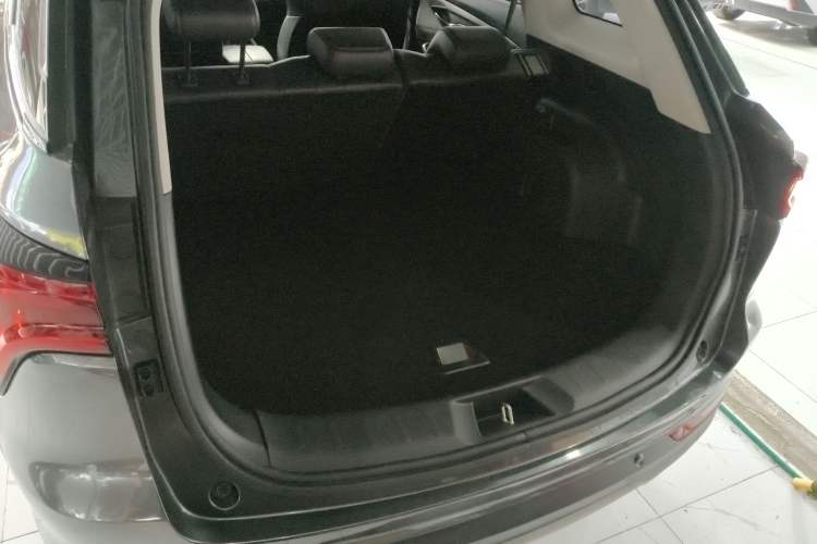 Used CHANGAN CS75 PLUS 2021 1.5T Automatic Luxury Version Trunk