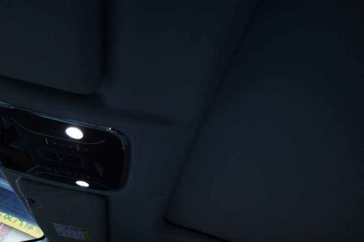 Used JETOUR X70 2021 Zhuge 1.6T DCT Kongming 7-Seater
