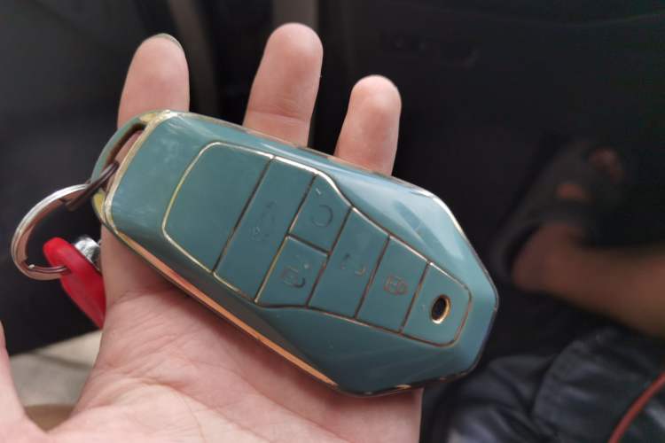 Used Hycan Z03 2022 510 km Range Trendy Cool Version 135 kW 63.98 kWh