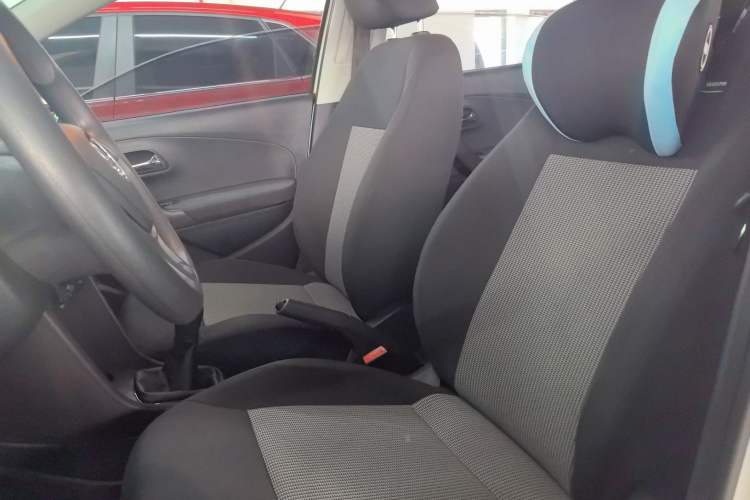 Used Volkswagen Polo 2018 1.5L Manual Drive-Comfort Model Left Front Seat