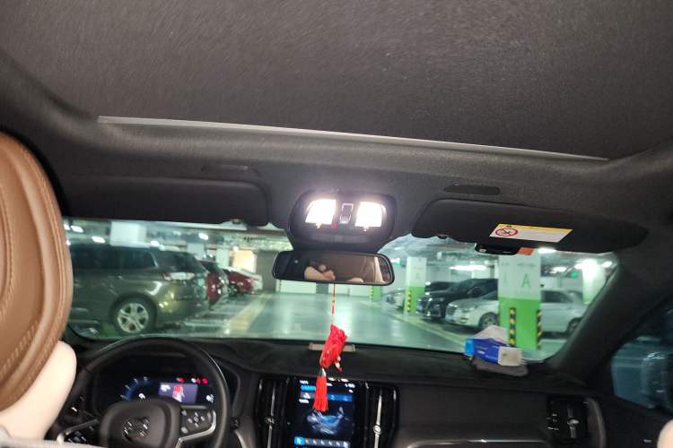 Used Volvo XC60 2023 B5 4x4 Smart Luxury Edition
