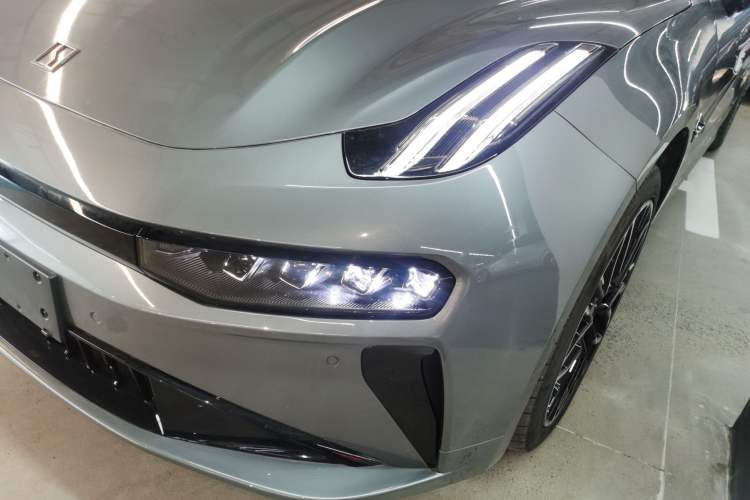 Used Zeekr 001 2025 YOU Edition 100 kWh All-Wheel Drive
