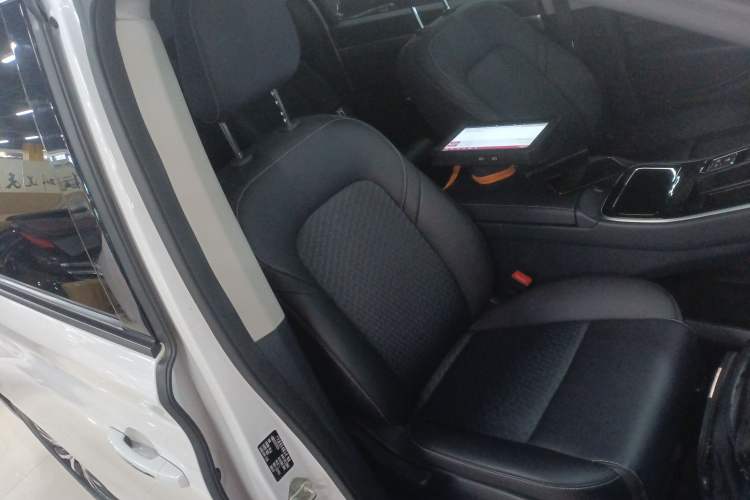 Used GAC Trumpchi M8 2023 Lingxiu Series 390T Luxury Edition Right Front Seat