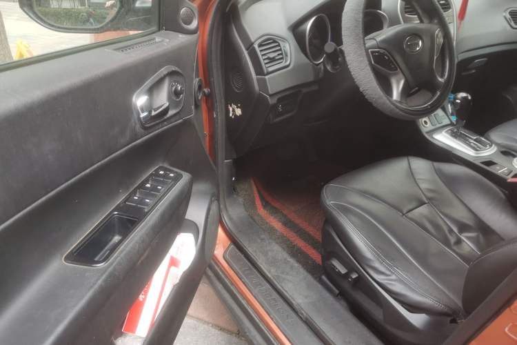 Used GAC Trumpchi GS5 2012 2.0L Automatic Two-Wheel Drive Luxury Edition Driver Seat