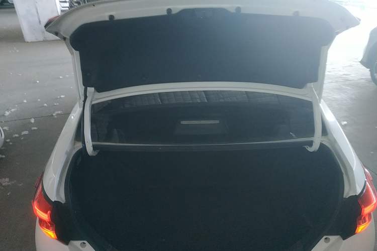 Used Toyota Levin Hybrid E+ 2019 1.8L GS E-CVT Elite Model with Sunroof