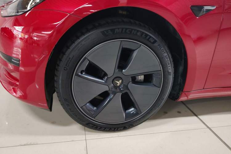 Used Tesla Model 3 2021 Standard Range Rear-Wheel Drive Upgraded Version 3D6 Left Front Wheel Hub