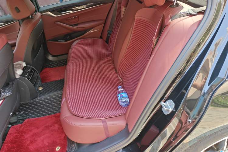 Used BMW 5 Series 2021 525Li M Sport Package Left Rear Seat