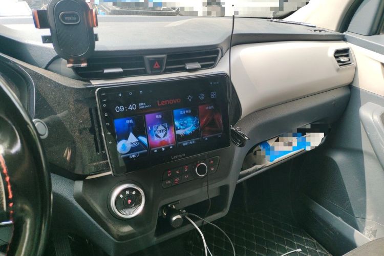 Used SAIC MAXUS EV30 2023 Pure-Electric Smart Logistics Expert with Long Wheelbase—Equipped with CATL Power Battery