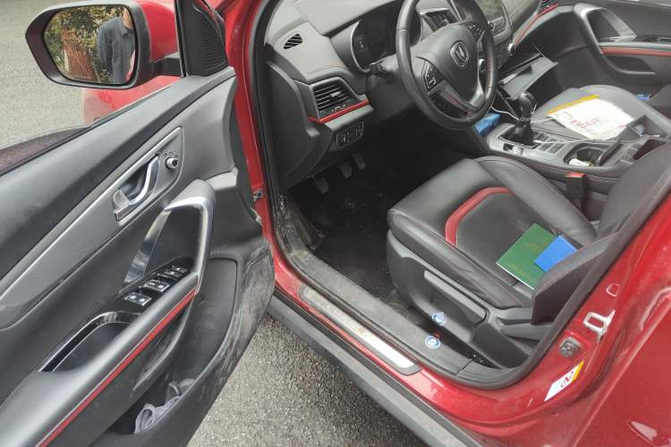 Used Changan CS55 2017 1.5T Manual Xuan Dong Model
