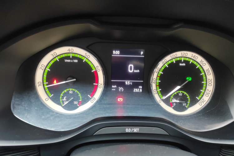Used Skoda Kodiaq 2018 TSI330 7-Seater Two-Wheel-Drive Luxury Enjoyment Edition Instrument Cluster
