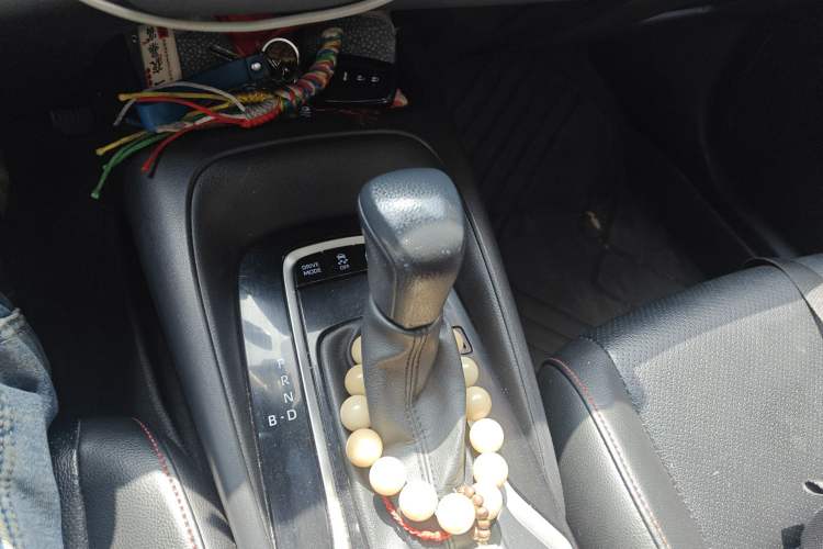 Used Toyota Levin 2022 Dual-Motor 1.8H E-CVT Progressive Edition Gear Lever