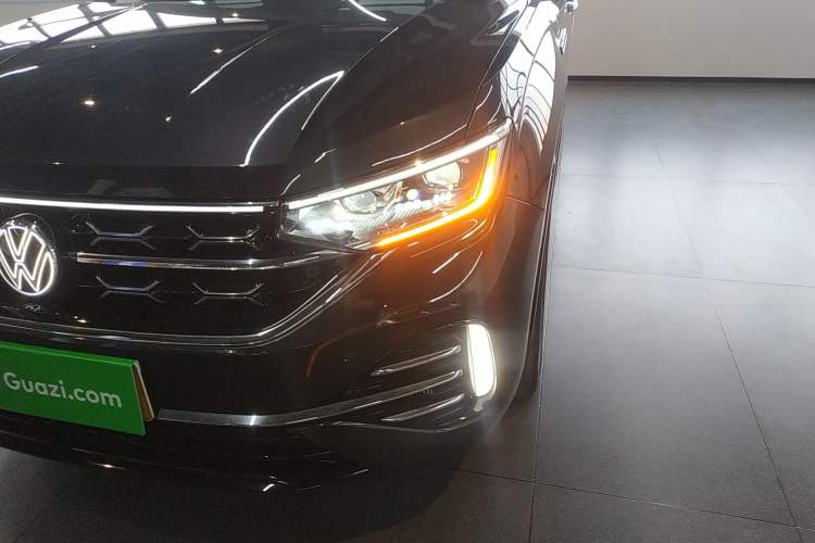 Used Volkswagen Tayron 2023 380TSI Four-Wheel Drive R-Line High-Energy Version