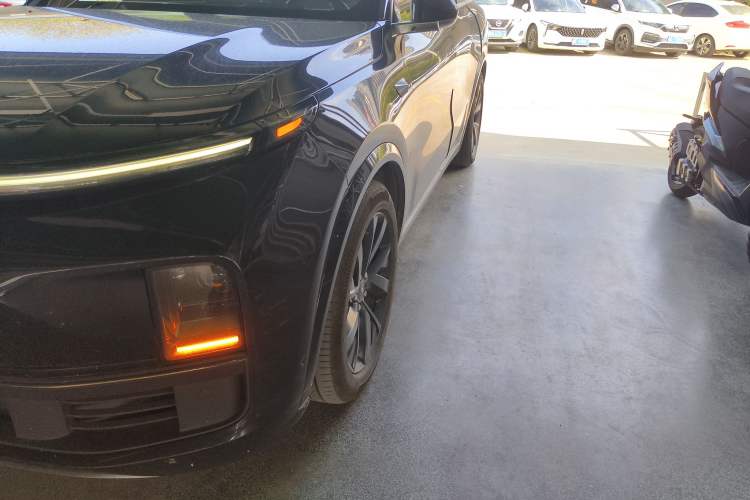 Used Li Auto L8 2023 Pro Model