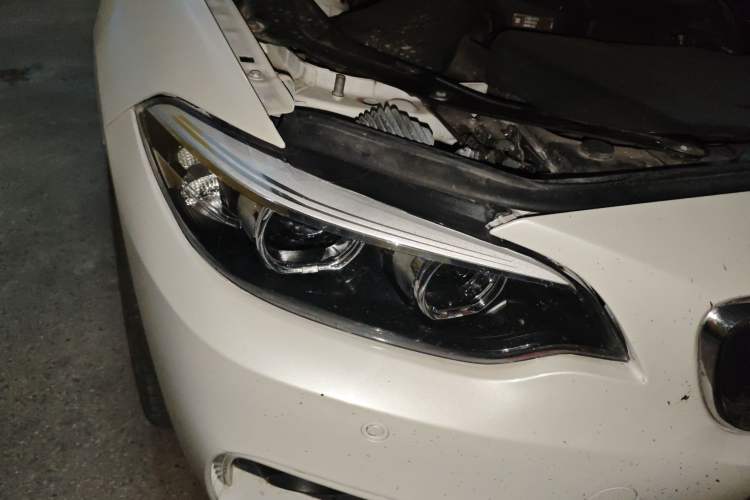 Used BMW 2 Series 2018 225i Convertible Coupe M Sport Edition Right Front Headlight