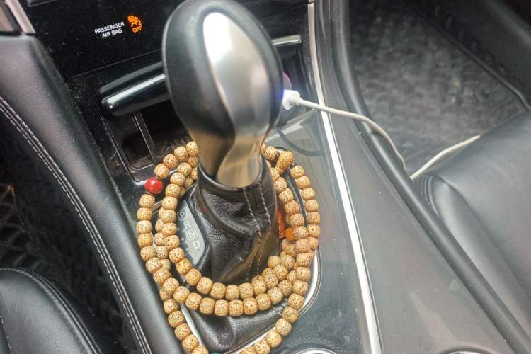 Used Infiniti Q50L 2016 2.0T Comfort Edition Gear Lever