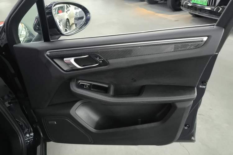 Used Porsche Macan 2018 Macan 2.0T