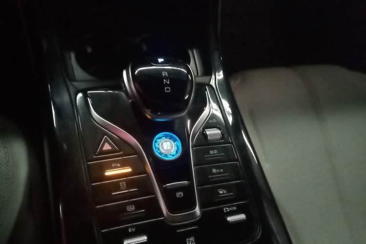 Used BYD Qin PLUS 2024 HONOR Edition DM-i 55KM Beyond Model