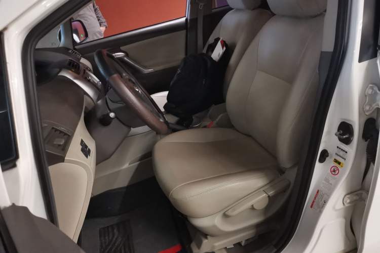 Used Toyota Verso 2011 180E CVT Elite Edition Left Front Seat