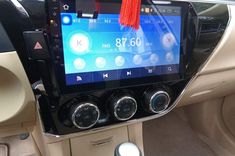 Used Toyota Corolla 2017 1.2T CVT GL Audio And AC Panel