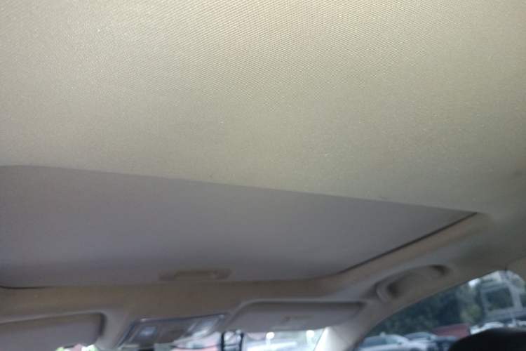 Used Geely Auto Vision X6 2016 1.3T CVT Flagship Model
