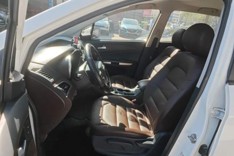 Used Haima V70 2016 1.5T Automatic "Comfort & Enjoyment" 6-Seater