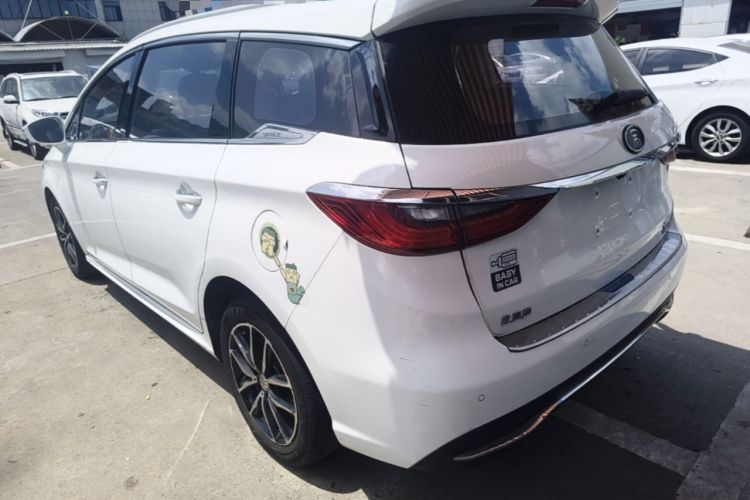 Used BYD Song MAX 2017 1.5T Automatic Smart Connect Prestige 7-Seater