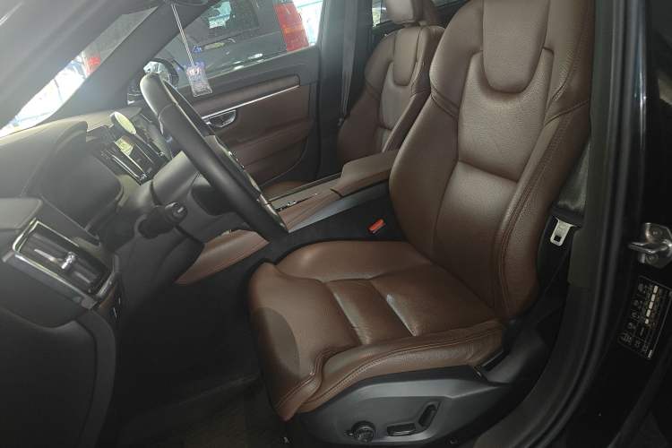 Used Volvo S90 2021 B5 Zhiyuan Luxury Edition