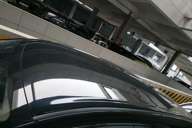 Used Wuling Bingo PLUS 2024 330 km Range Five-Seater Version Roof