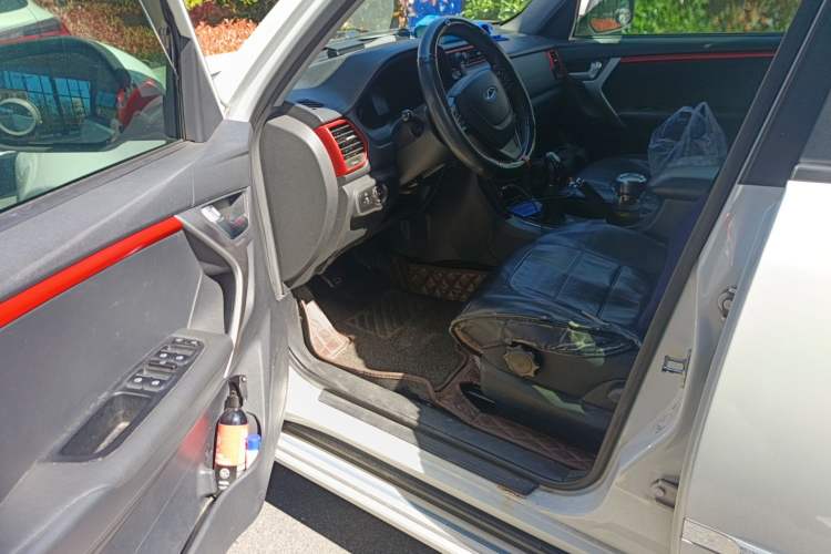 Used Chery Tiggo 3 2016 1.6L Manual Fashion Edition Driver Seat