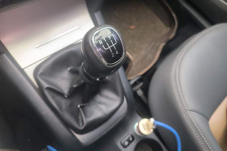 Used Skoda Octavia 2014 1.6L Manual Eado Edition