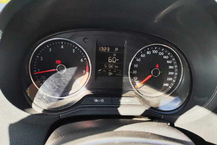 Used Volkswagen Polo 2016 1.6L Automatic Comfort Model
