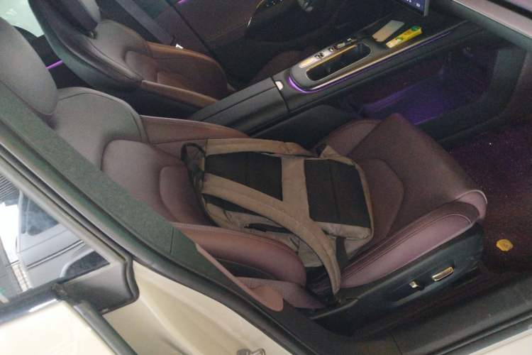 Used Xiaomi Auto SU7 2024 Rear-Drive Long-Range Intelligent Driving Version
