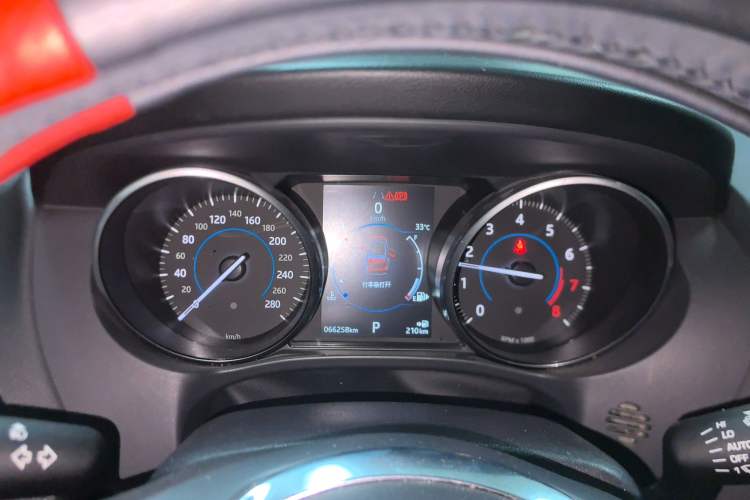 Used Jaguar F-PACE 2018 2.0T Four-Wheel Drive Urban Luxury Edition