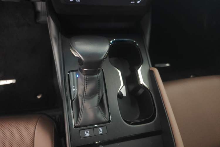 Used Lexus ES 2022 200 Excellence Edition Gear Lever