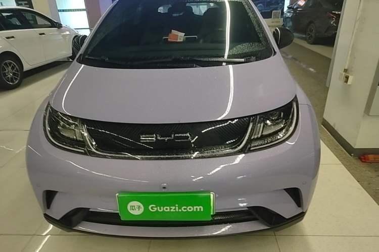 Used BYD Dolphin 2023 420 km Fashion Edition
