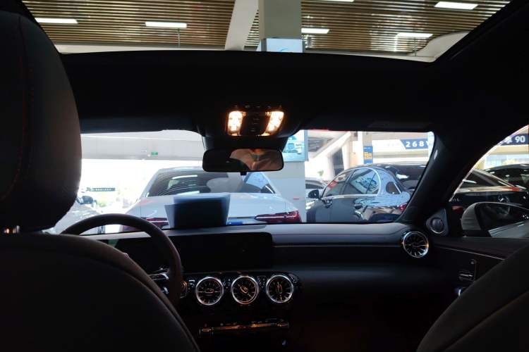 Used Mercedes-Benz A-Class 2023 A 200 L Fashion Model
