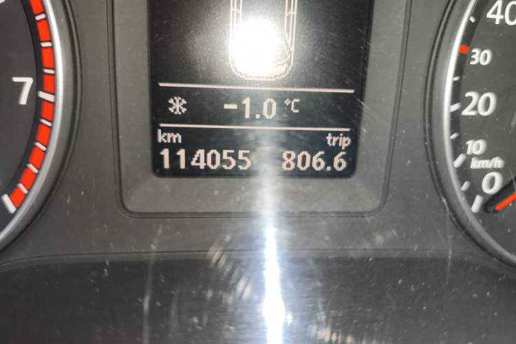 Used Volkswagen Sagitar 2014 1.4TSI Automatic Luxury Model
