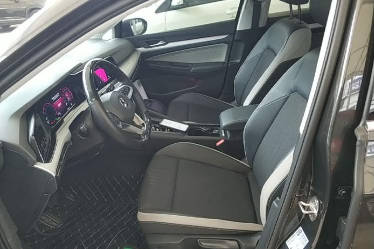 Used Volkswagen Golf 2021 280TSI DSG Pro Left Front Seat