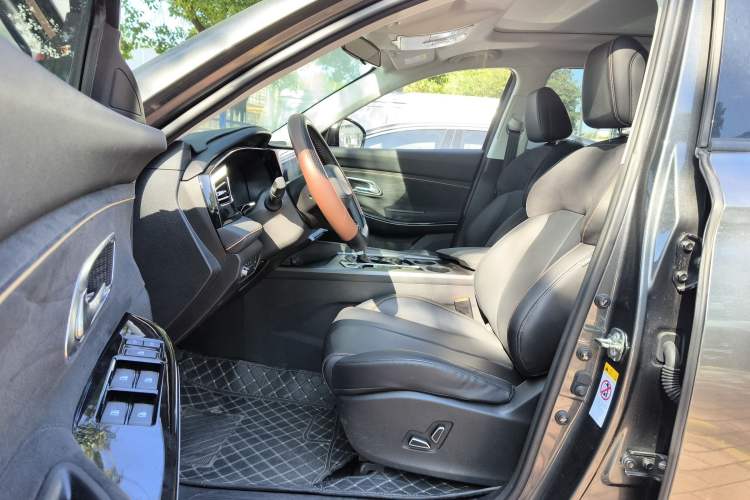 Used Oshan X7 PLUS 2023 Enjoy Edition 1.5T Automatic Prestige 7-Seater