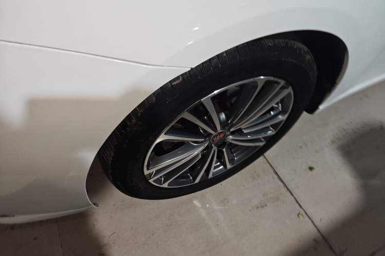 Used Roewe i6 2020 PLUS 1.6L CVT 4G Connected Glory Flagship Edition
