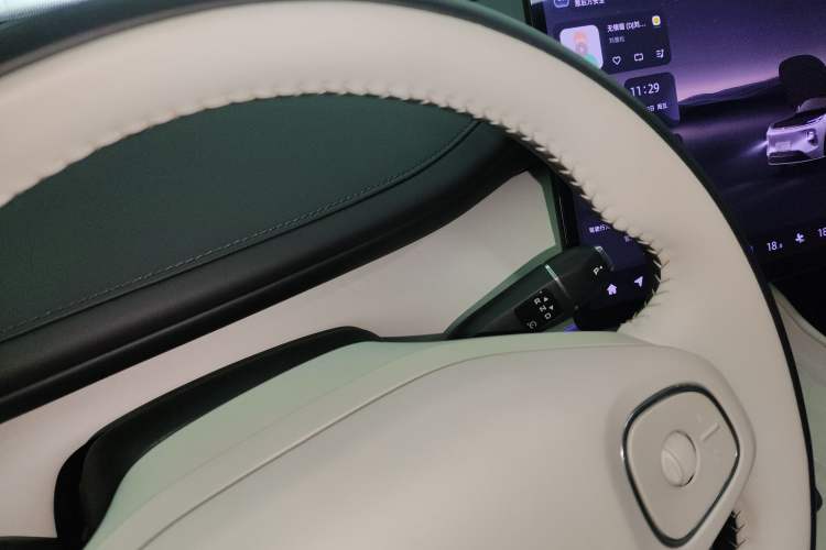 Used CHANGAN NEVO Q07 2025 215 Prestige Edition
