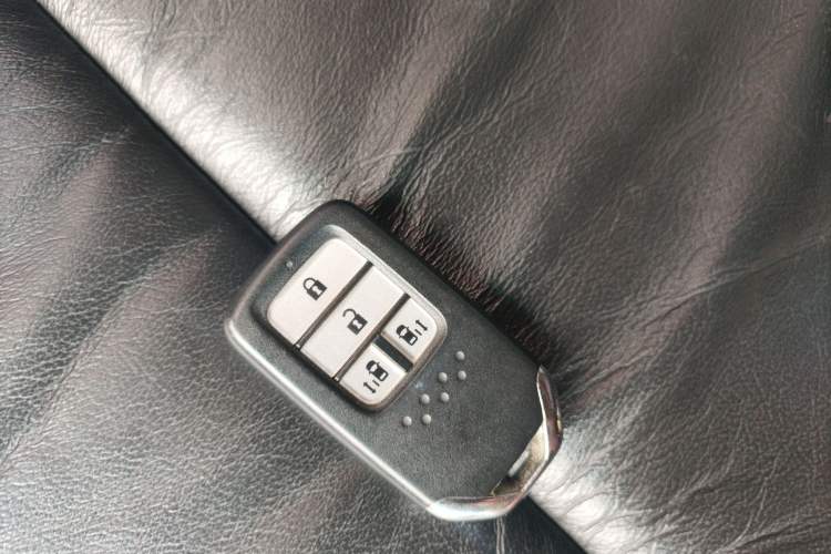 Used Honda Odyssey 2015 2.4L Smart Edition