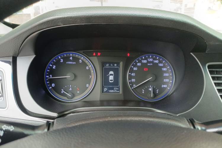 Used Hyundai Mistra 2014 1.8L Automatic Smart GLS
