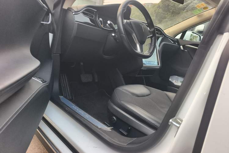 Used Tesla Model S 2014 S 85
