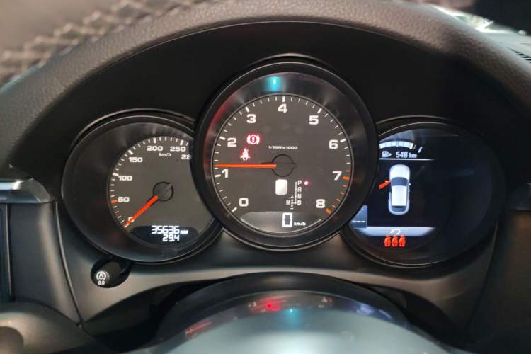 Used Porsche Macan 2020 Macan 2.0T
