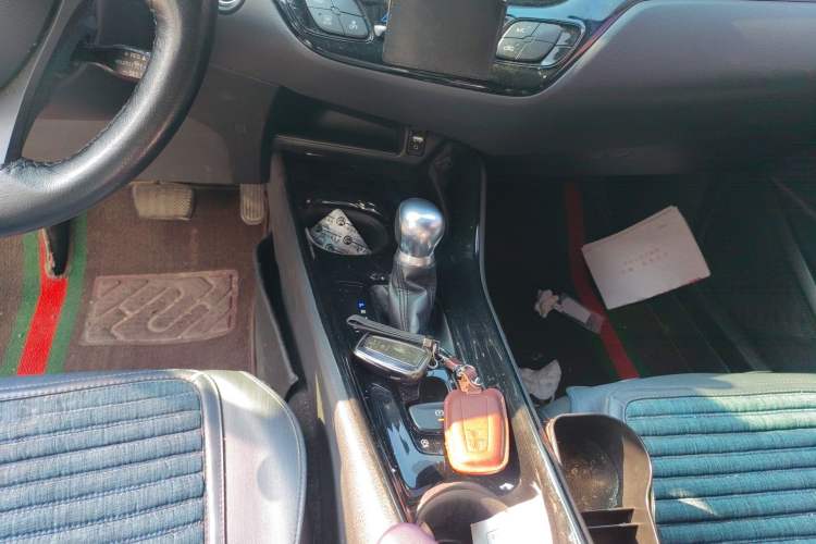 Used Toyota C-HR 2020 2.0L Leading Edition
