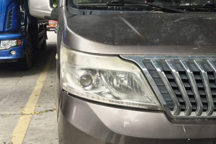 Used Chana Ruixing M80 2014 1.5L Standard Version 4G15S